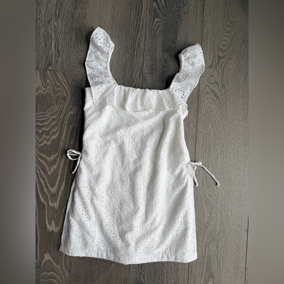 Lilly Pulitzer Zoya Ruffle Romper in Resort White Neon Sunburst Eyelet Size 4 - Picture 5 of 11